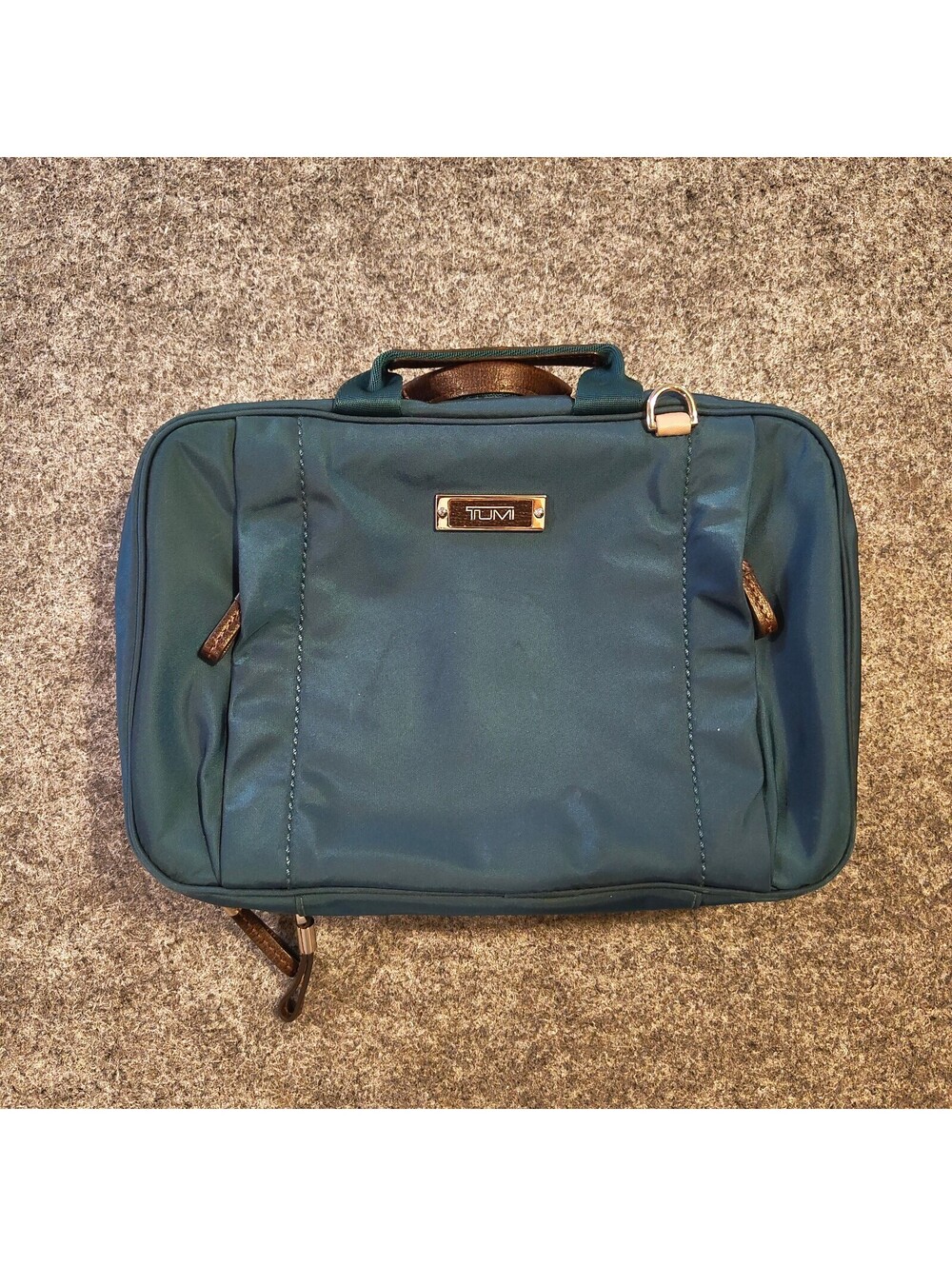 Tumi Teal Nylon Voyager Carson Hanging Travel Kit Toiletry Organizer